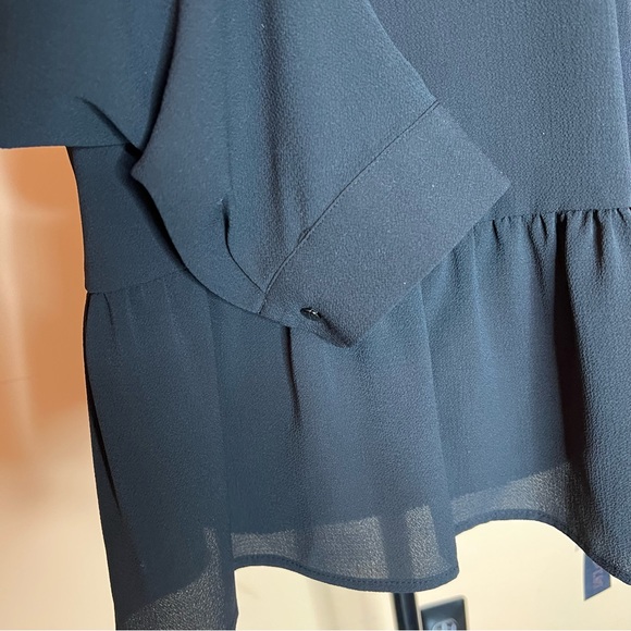 ($36) Apt 9 NWT black ruffle bottom top - Picture 2 of 7